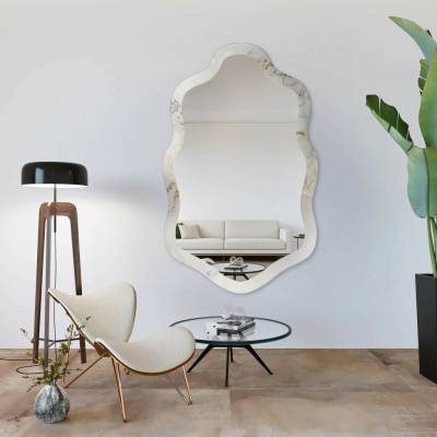 Alfaram Nepravidelné zrkadlo na bielo-zlatom mramore – MARBLE CALANTHE 70x113