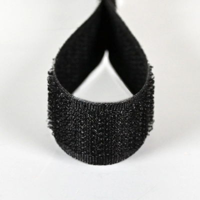Takoy Suchý zip háček černý 2 cm