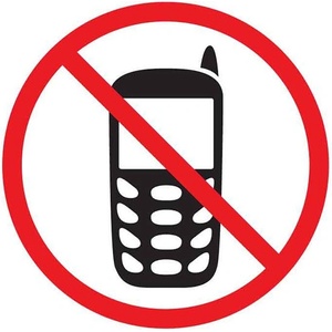  Самозалепващ знак Apli Забранено влизането с GSM (1110071-848)
