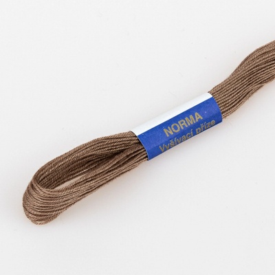 Niťárna Vyšívací příze NORMA / BAVLNKA 7382 muškátový ořech - béžová, jednobarevná, 1,5g/15m