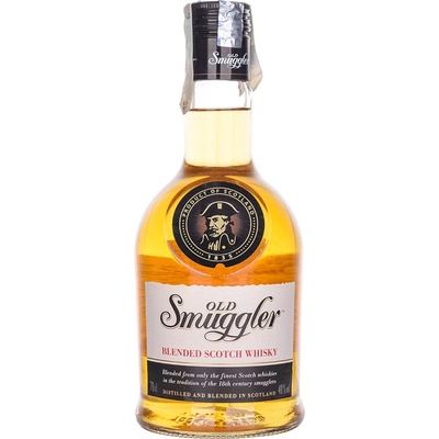 Old Smuggler - бленд шотландско уиски 700ml. 700 ml