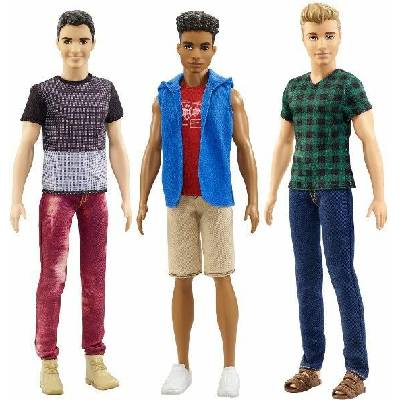 Barbie Ken Vo Svetri Fashionistas Dwk44 Dwk47