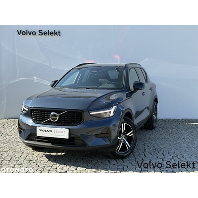 Volvo XC40 Core 145 kW
