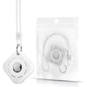  Силиконов кейс с връзка за Apple AirTag - ComT Silicone AirTag Strap Cover (бял)