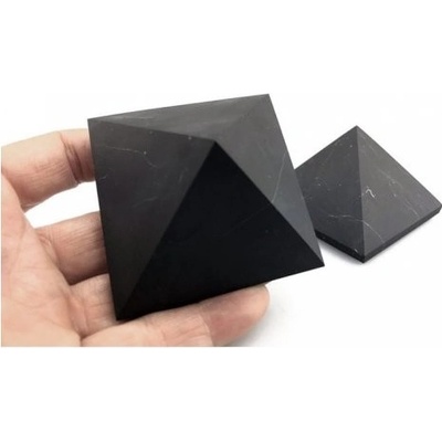 Šungitová pyramida neleštěná 6x6cm pro filtraci vody