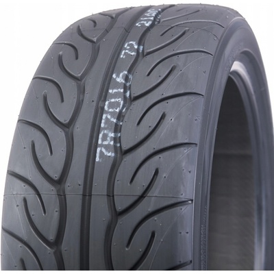 Yokohama Advan Neova AD08R 205/50 R16 87V