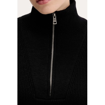 Guess Jeans Пуловер Guess Jeans в черно с ниско поло W5BR07 Z0572 (W5BR07.Z0572)