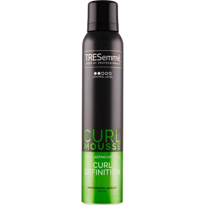 TRESemmé Curl Mousse tužidlo na vlasy 200 ml