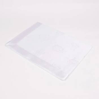 Image 1 of Покривка за маса в бял цвят с рози и сатенен кант 160/220