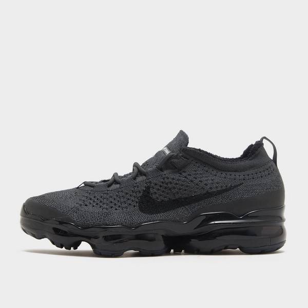black vapormax flyknit 2020