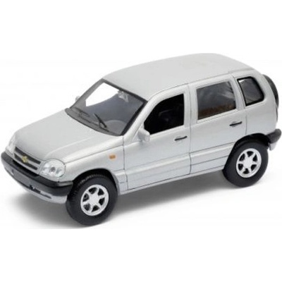 Welly Chevrolet Niva Strieborná 1:34