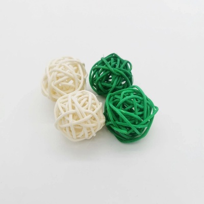 Ratan ball 4 cm / 30 kusů - bílá+zelená - SU1024