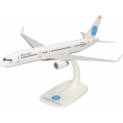 Herpa Boeing B757-23N WL Icelandair "Pan Am" Colors Named "Yankee Clipper II" Snap-Fit 1:200