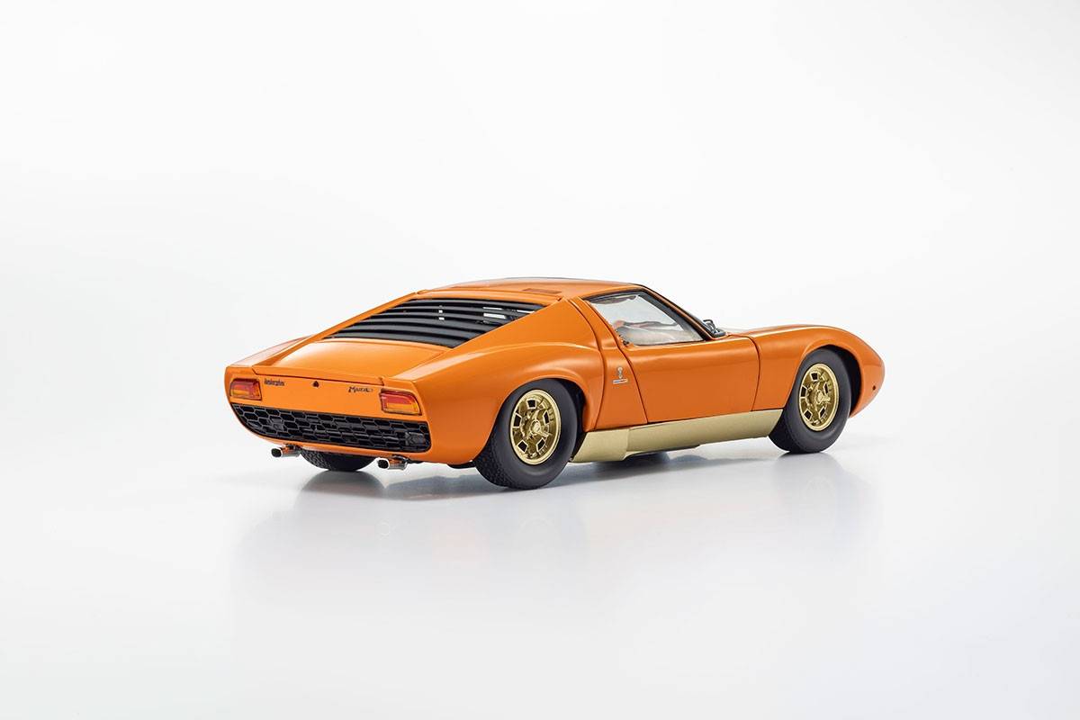 Bburago Lamborghini Miura 1968 Orange 1:18 od 8 188 Kč - Heureka.cz