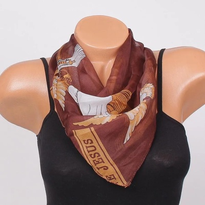 Дамско фишу в кафяво с гълъби и ноти