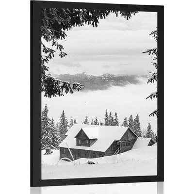 Plakát dřevěný domeček při zasněžených borovicích v černobílém provedení - 40x60 silver