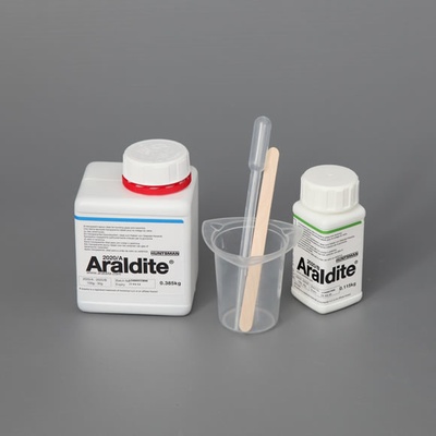 Araldit 2020 dvoukomponentní lepidlo kit 500 g