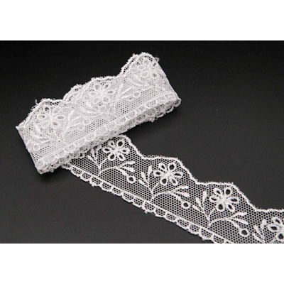 Vyšívaná krajka - bílá - šířka 3,2 cm