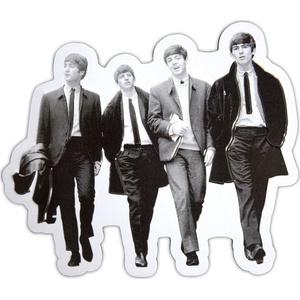 The Beatles Walking In London Embossed Магнит (BEATMAG95)