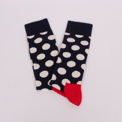 Мъжки памучни чорапи в черно и червено с бели точки