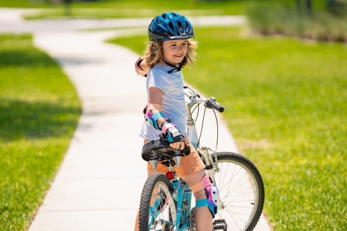 Terenul potrivit pentru învățarea mersului pe bicicletă în siguranță