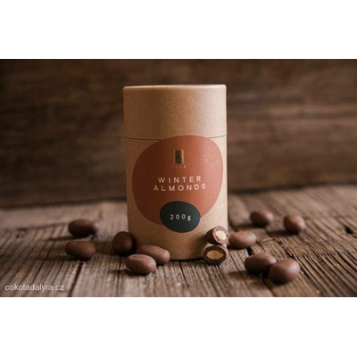 Čokoládovna Lyra WINTER ALMONDS mandle v mléčné čokoládě a skořici 200 g