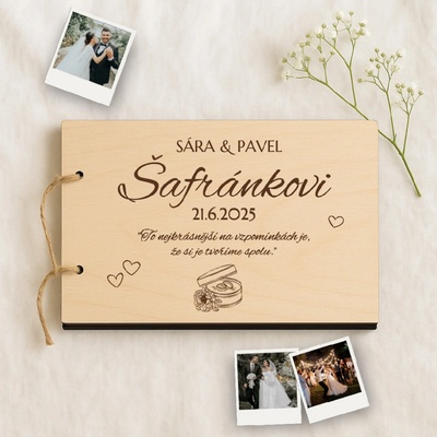 Dřevěné svatební fotoalbum vzpomínky – personalizované jména a datum