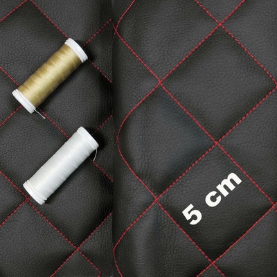 Ekokůže prošívaná 5×5 cm, černá, červené nitě, metráž, 1,45 m x 0,9 m
