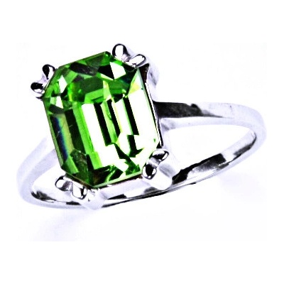 Čištín Stříbrný prsten s krystalem peridot T 1201