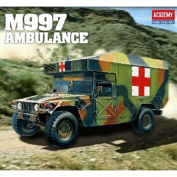 Academy M997 Humvee Maxi Ambulance 1:35