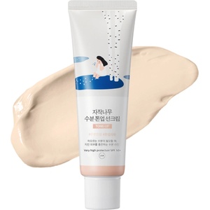 ROUND LAB Birch Juice Moisturizing Tone-Up Sunscreen SPF50+ PA++++ - Тониращ слънцезащитен крем с брезов сок 50мл