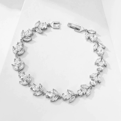 Éternelle Náramek Swarovski Elements Daniele NR-BP2178-2 Stříbrná 18 cm