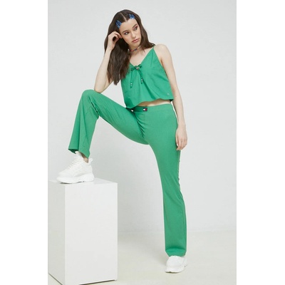 Tommy Hilfiger Памучна блуза Tommy Jeans дамска в зелено с изчистен дизайн (DW0DW15200.PPYX)
