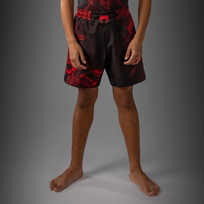 Detské bojové šortky Venum Wolf Atak Black/Red