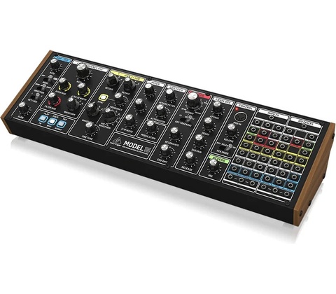 Behringer Model 15