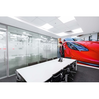 DIMEX ART s. r. o Самозалепваща се флизелинова фототапета яркочервена кола 375 x 250 см