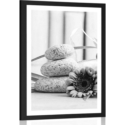Plakát s paspartou meditační a wellness zátiší v černobílém provedení - 30x45 white