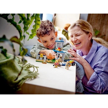 Image 1 of LEGO® Jurassic World - Velociraptor Escape (76957)