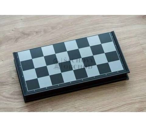 Magnetický backgammon, šach a dáma