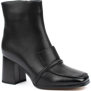 Черни дамски боти от еко кожа на широк ток