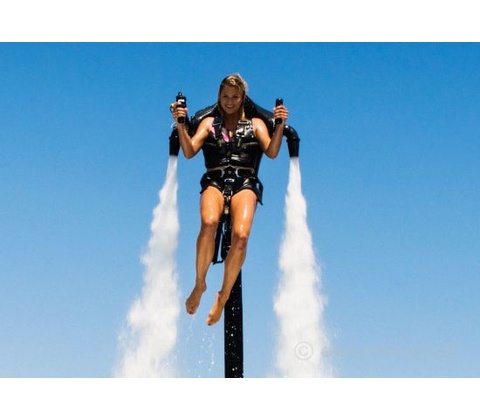 Jetpack - tryskový batoh