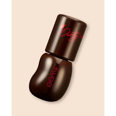 fwee 3D Voluming Gloss hydratační lesk na rty pro zvětšení objemu 13 Dirty Cola 70% 5,3 g