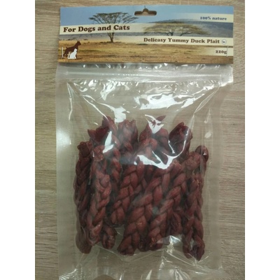 For dogs and cats pamlsok kačací pletenec 220 g