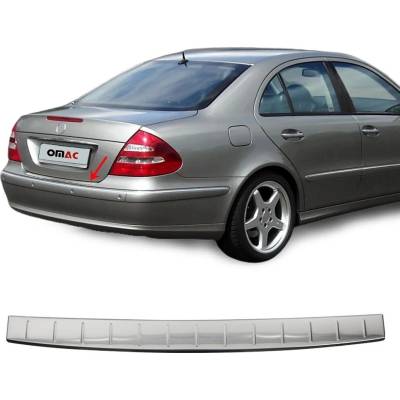 Nerez kryt hornej hrany zadného nárazníka Mercedes E-Klasse W211 sedan 2003-2009