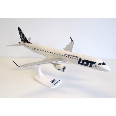 PPC Holland ERJ-195LR ERJ-190-200 LR LOT Polish Airlines 2010 Colors Snap-Fit 1:100