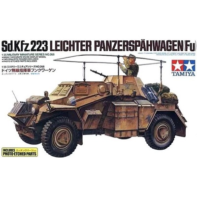 Tamiya Sd.Kfz.223 Liechter Panzerspähwagen Fu 1:35