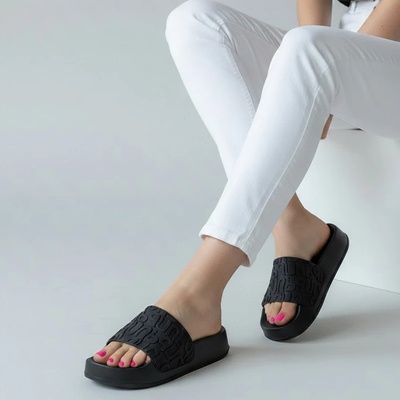 Чехли W590065 Black