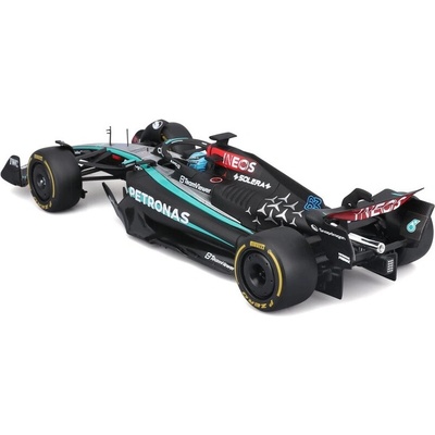 Bburago Mercedes-AMG Petronas W15 202463 Russell hardcase 1:24