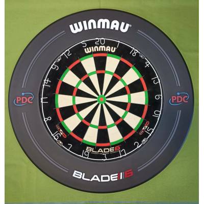 Winmau set DOUBLE - terč Blade 6 + okruží Black PDC