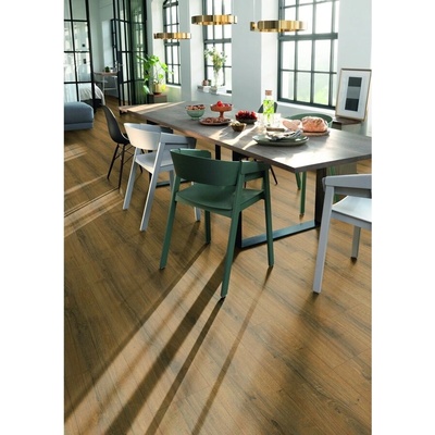 Egger EL2402 - Sherman Oak cognac brown 8 мм (EL2402)